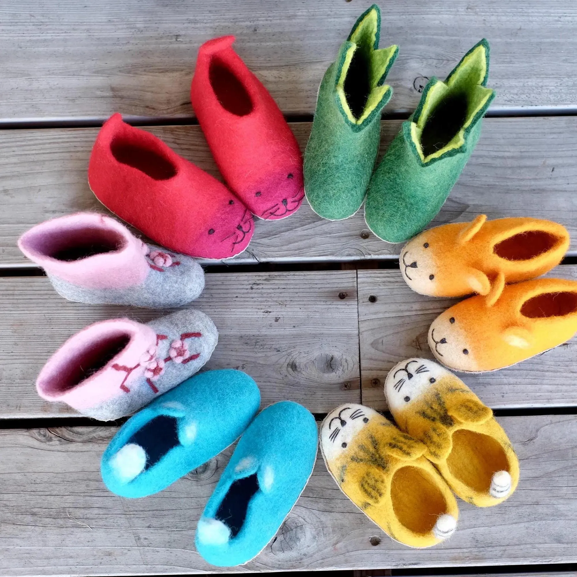Adorable Pink Cherry Blossom Slippers for Kids – Cozy and Cute Cherry Blossom Footwear for Little Ones – Perfect for Playtime and Bedtime