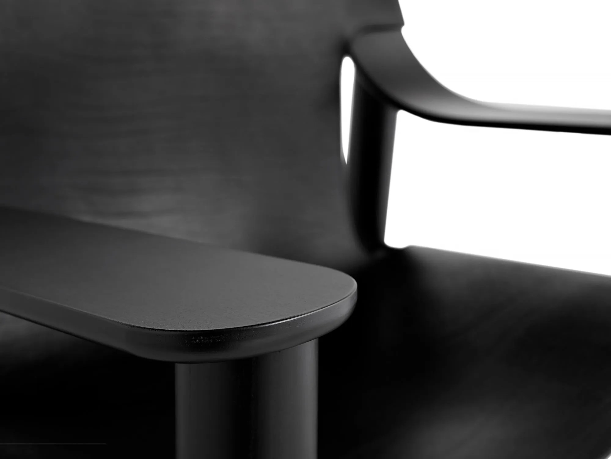 Bernard Easy Chair