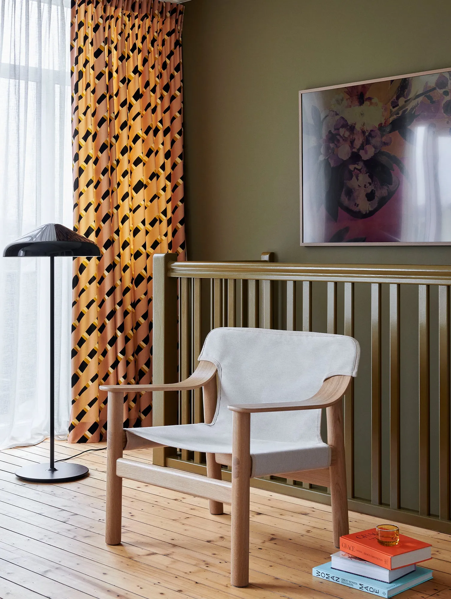 Bernard Easy Chair