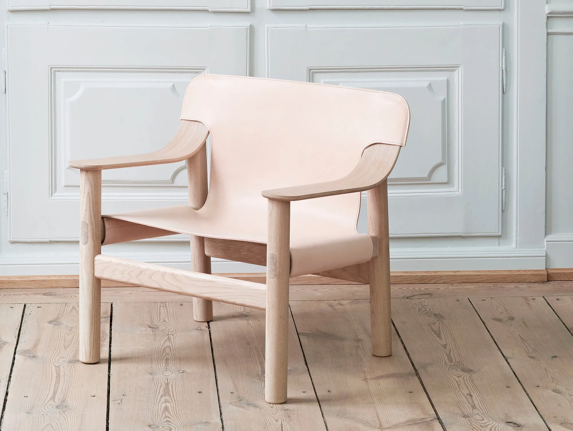 Bernard Easy Chair