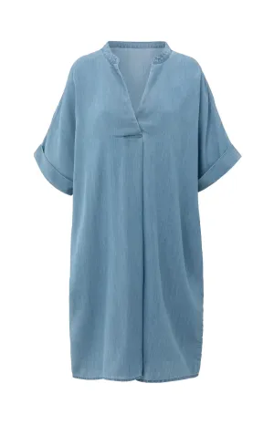Chambray dress with V-neck