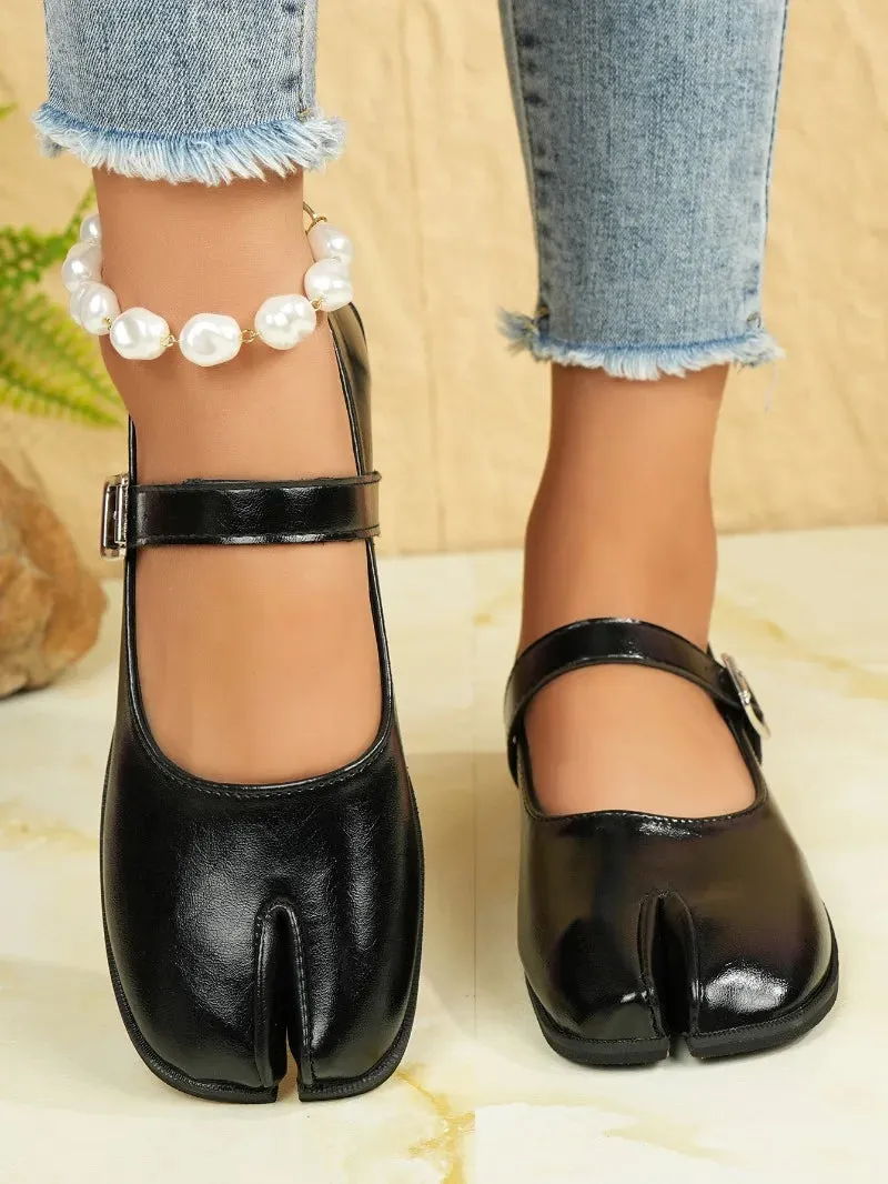 Modern Split Toe Flat Mary Jane Shoes w/ Buckle