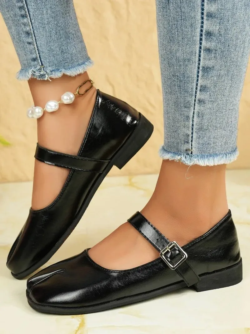Modern Split Toe Flat Mary Jane Shoes w/ Buckle