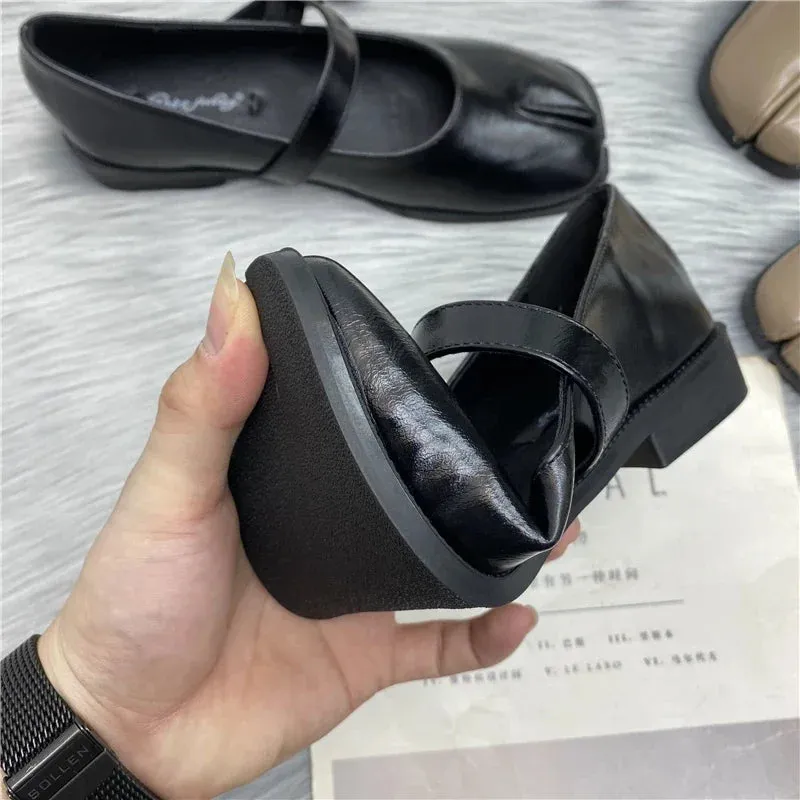 Modern Split Toe Flat Mary Jane Shoes w/ Buckle
