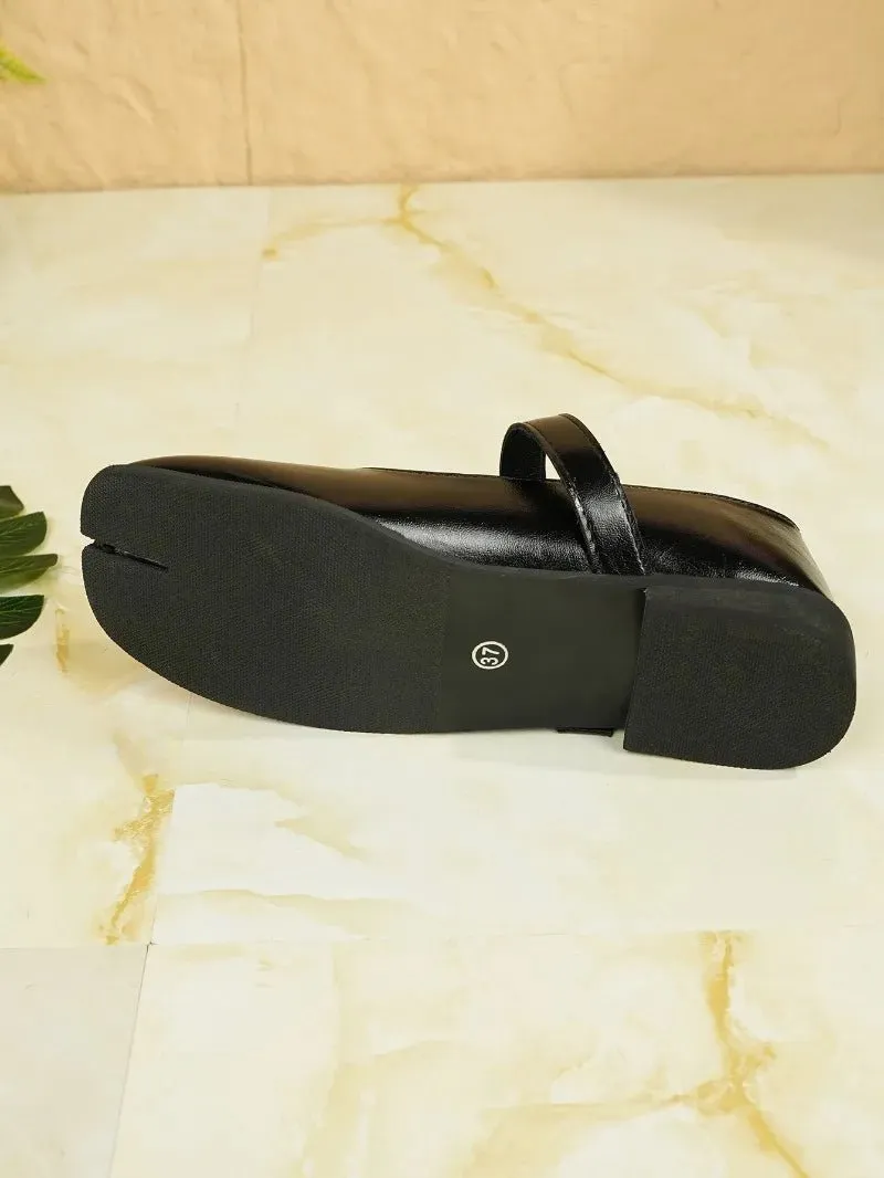 Modern Split Toe Flat Mary Jane Shoes w/ Buckle