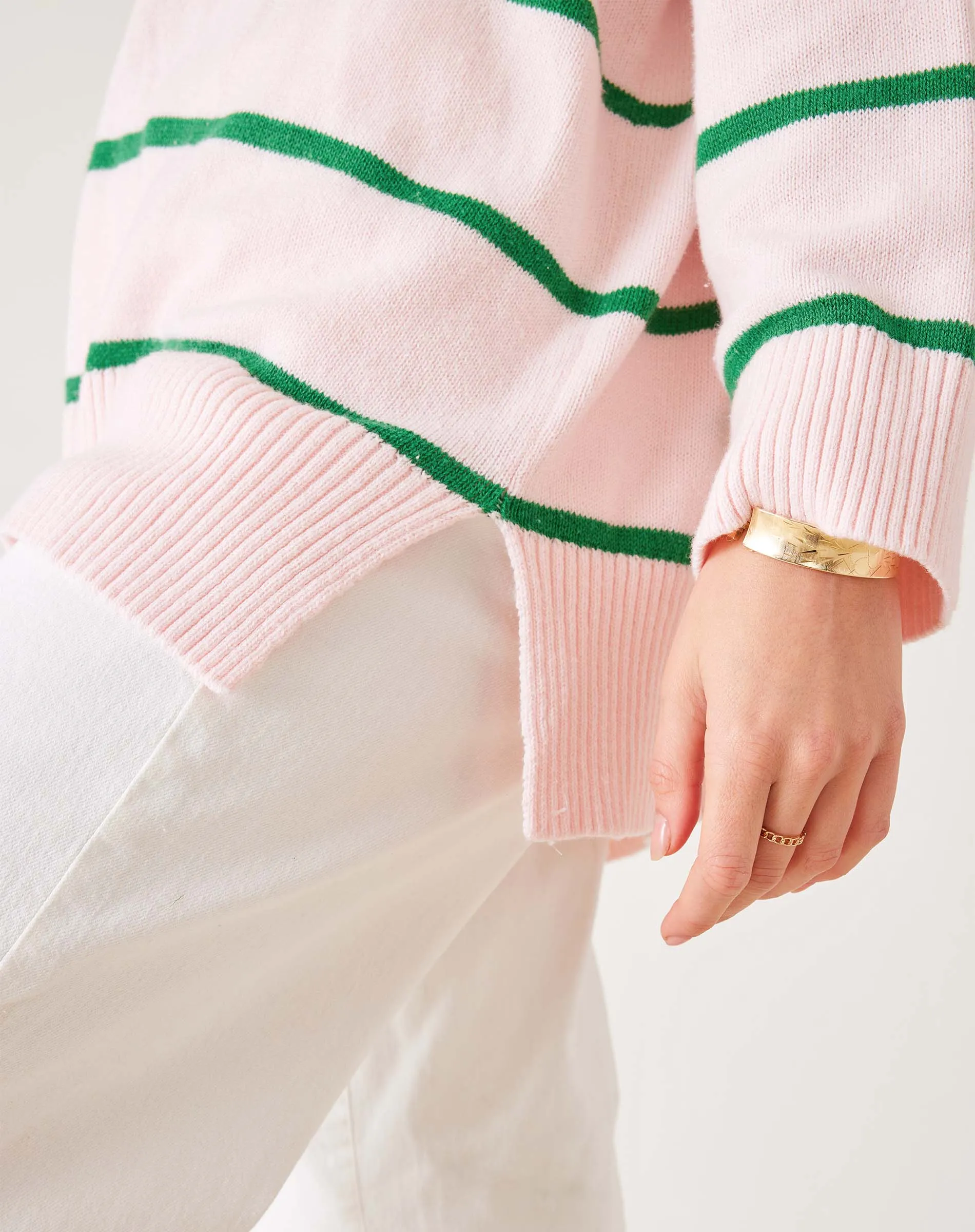 Montauk V-neck Sweater