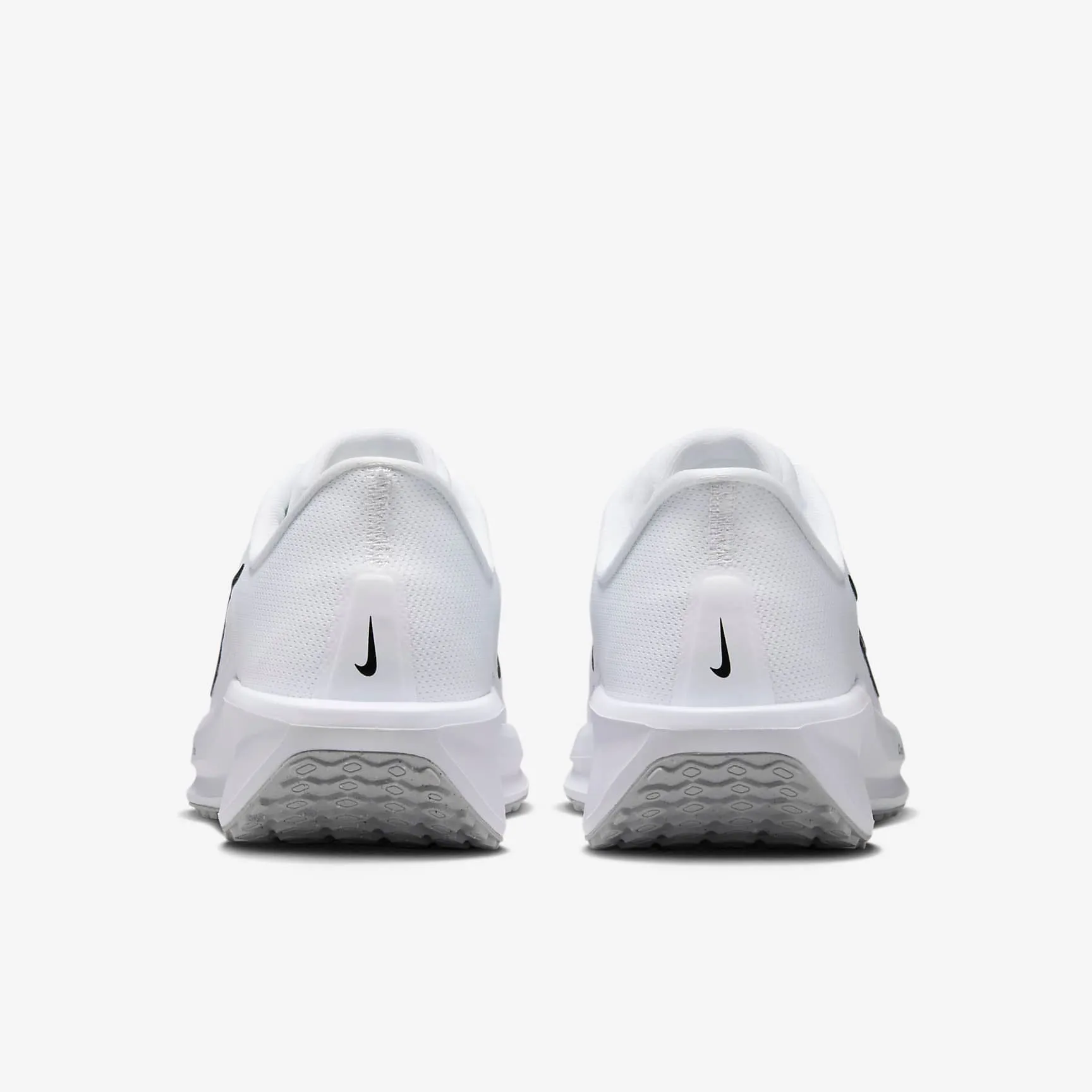 Nike Quest 6 Women's Road Running Shoes