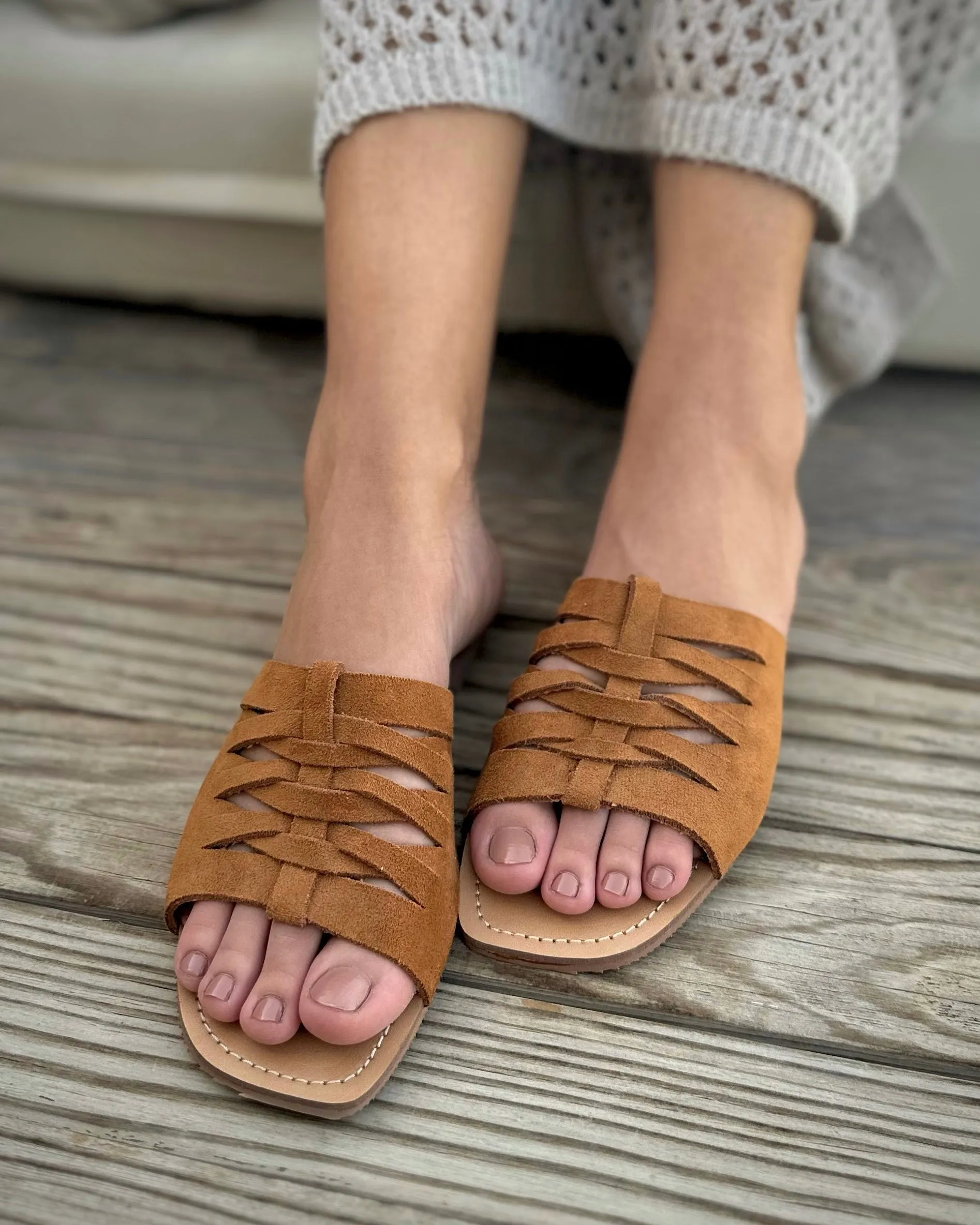 WOVEN SUEDE FLATS - CAMEL